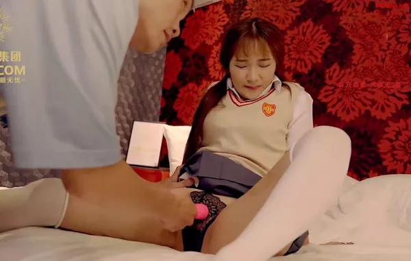 salome munoz sex Con gái dùng thân trả nợ cho bố vay tiền bọn xã hội đen